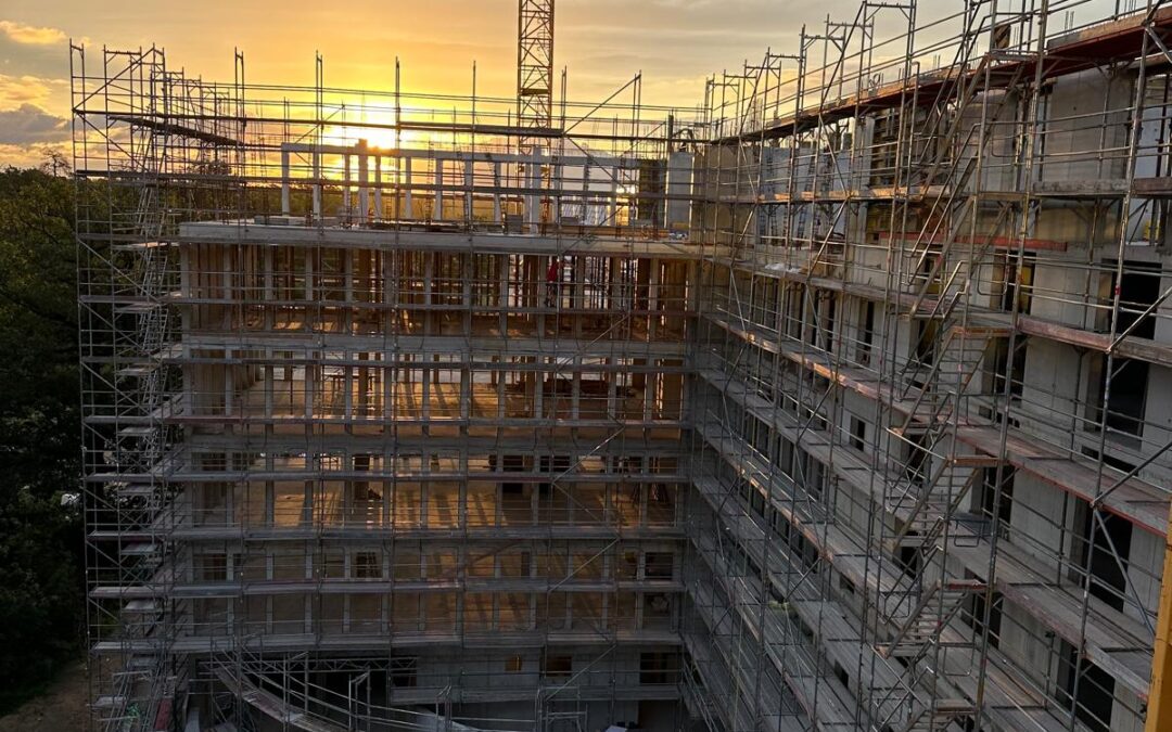 Bürokomplex mit Hotel